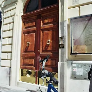 Casa White Roma