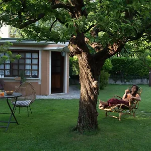 Casetta Del Molo Hébergement de vacances Mandello del Lario